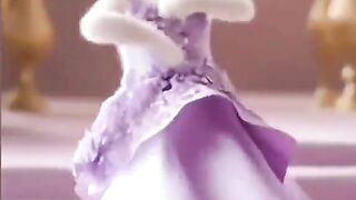 butifull cute cat dance with clothes