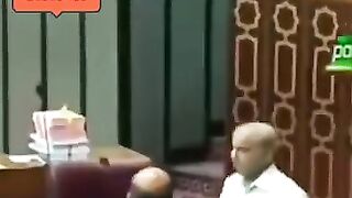 عمران خان لیڈر تم جوکر