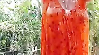 bathing_video_