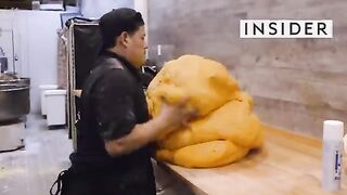 How New York's Best Bagel Shop Makes 100,000 Bagels By Hand Every Week  Big Batches  Insider Food