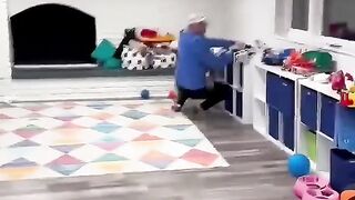 Funny Fails: Hilarious Moments Compilation
