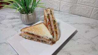 Pizza sandwich ASMR