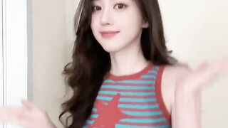 Korean Girl dancing in her bedroom