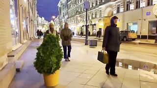 THESE ARE THE FUNNIEST REACTIONS EVER FILMED! BUSHMAN PRANK! 2