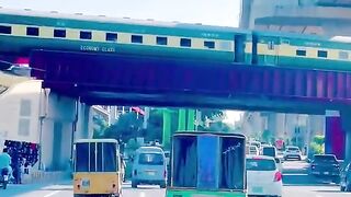 کون کون اِس پُل کو جانتا ہے جگہ اور شہر کا نام بتائیں