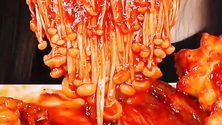 Mukbang part 1, Needle mushrooms with super spicy sauce