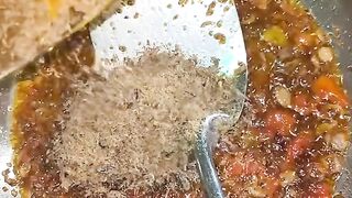 "Asmr rica roa, tumis kangko + bunga popaya" . Sumber : vt/milktae312 . #fb #reels