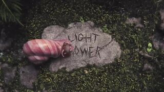 Melanie Martinez - LIGHT SHOWER (Официальное музыкальное видео)(720P_HD).