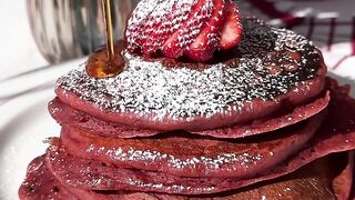 Red velvet pancakes made with sourdough discard (recipe video)