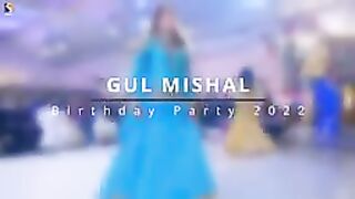 Humsafar_Chahiye_,_Gul_Mishal_Birthday_Party_Dance_Performance_2022(144p).
