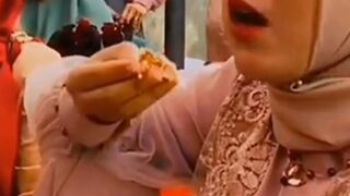 Lagi selera makan malah diganggu
