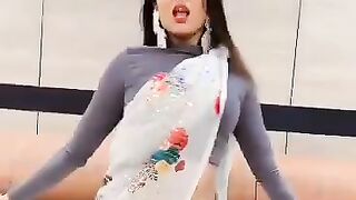 Cute Girl Dance in Sari