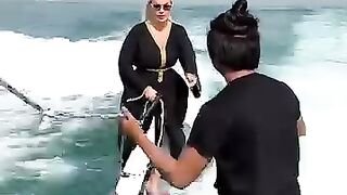 Surfing in heels