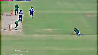 Shahdab Khan - Amazing Runout | Best Run Out In Cricket | Cricket Highlights