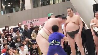 Ichinojo meets his match