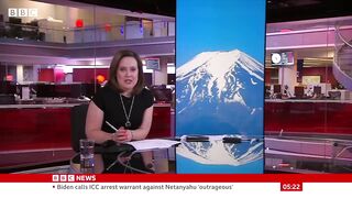 Japanese town blocks iconic Mount Fuji view to deter tourists | BBC News