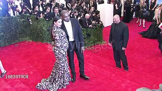 Pregnant Kim Kardashian with her husband keyne west at institute Gala