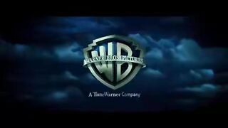 Lights Out - Official Trailer [HD]