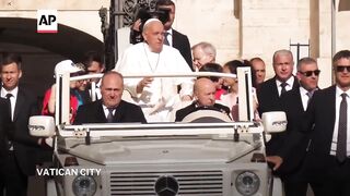 Pope Francis appeals for peace 'in these times of world war'.