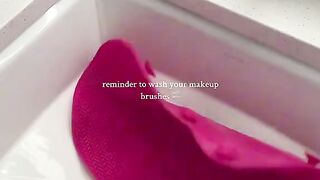 Cleaning ASMR makeup