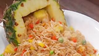 Trending Pineapple Fried rice