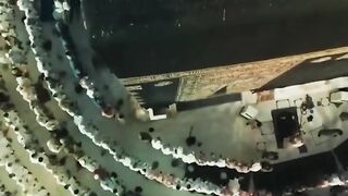 آپ کے سامنے ہمیشہ دو راستے ہونگے_ ایک عظمت کا، دوسرا تباہی کا!