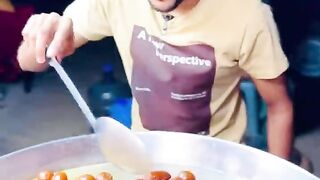 Apki favorite mithai konsi hai_???? kaali wali ya safaid wali_???? Salman Noman❤️ #shorts.