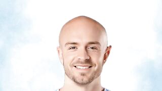 Guess this player's hairstyles?