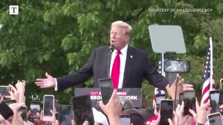 Trump supporters fight with protesters in the Bronx