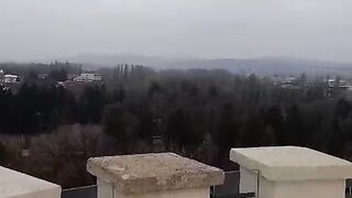 Târgoviște filmat din Turnul Chindiei.