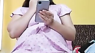how_to_spend_lazy_sundays_on_mobile_and_pets_#tango_#bigolive_@LiveVideoTutorial(240p).