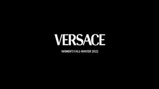 Versace Fall-Winter 2022 Women’s  Fashion Show  Versace