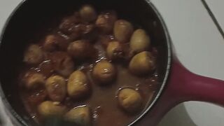 cooking quail eggs is really delicious