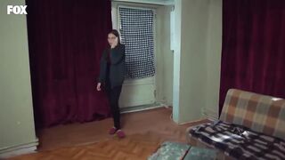 Hamari Kahani Episode 30 (Urdu Dubbed)