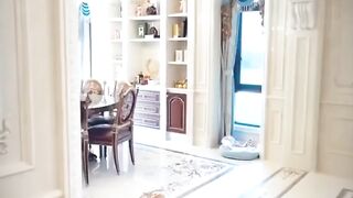 Ceiling video