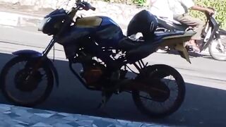 modified Vixion motorbike