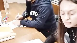 Зеленський втратив повноваження президента некомпетентний