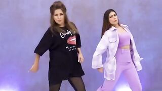 Nagma and Avneetkaur atrangz dance shorts instagramreel ytshorts mxtakatak gannahotshots_1080p_MUX.