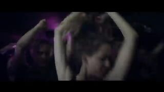 Marina Kaye - Homeless  (Clip officiel)