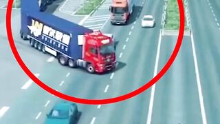 Elle est passé ou la voiture blanche