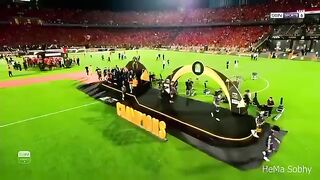 الفرق بين تتوج الاهلي والزمالك
