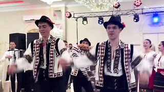 ИГРАЯТ ГАГАУЗИ