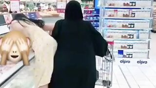 With my mother????????????????????????