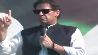 زندہ معاشرے انصاف کے لیے کھڑے ہوتے ہیں_