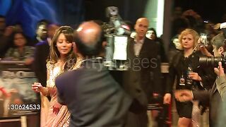 Gauri Khan, Shah Rukh Khan at the RA One at London England.