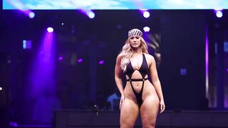 Erifili Sfakianakis vs Marissa DuBois in Slow Motion