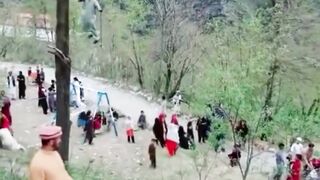 بچوں سے گزارش ہے اپنےوالدین پر نظررکھیں