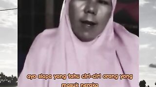 Seorang ibu dan anak