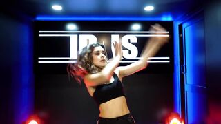 NAACH MERI RAANI feat. AVNEET KAUR_ GURU RANDHAWA_ IDALS_ DANCE COVER. 5 million views