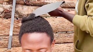 Chez coiffeur Afrique